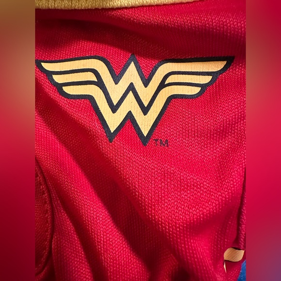 Pet Wonder Woman Costume, Size Small - Picture 5 of 6